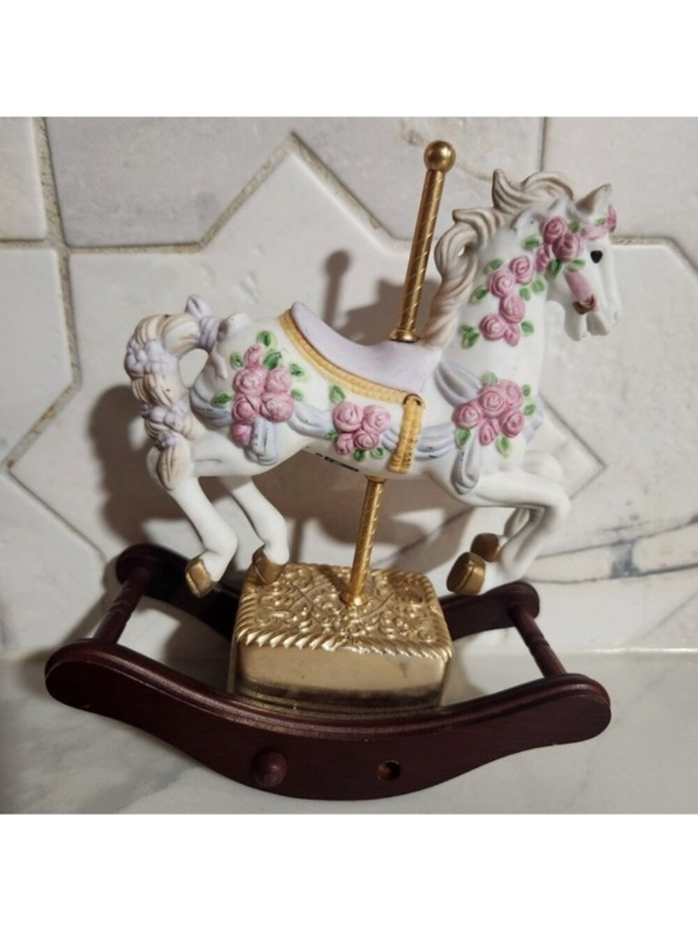 Vintage 1989  Porcelain Rocking Horse Music‎ Box Floral Pink music box company